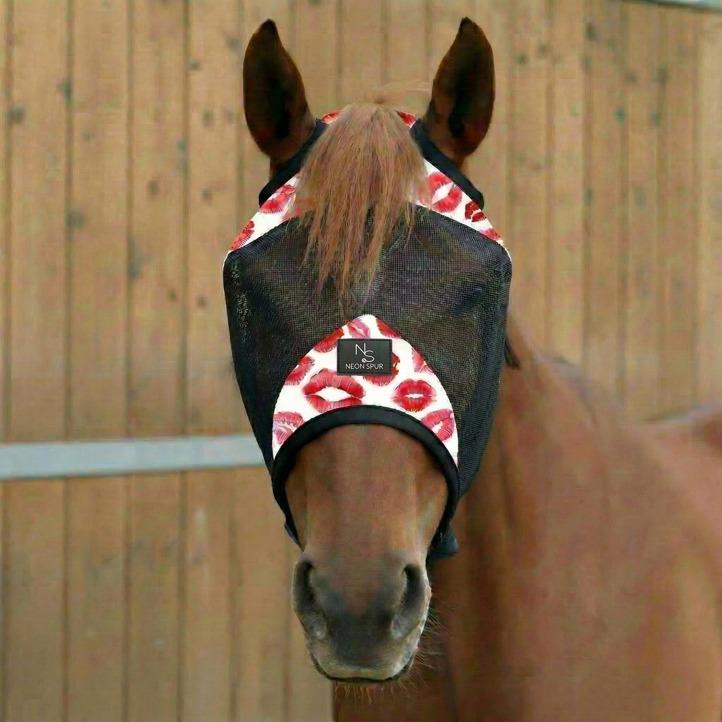 Smooch Horse Fly Mask -Black