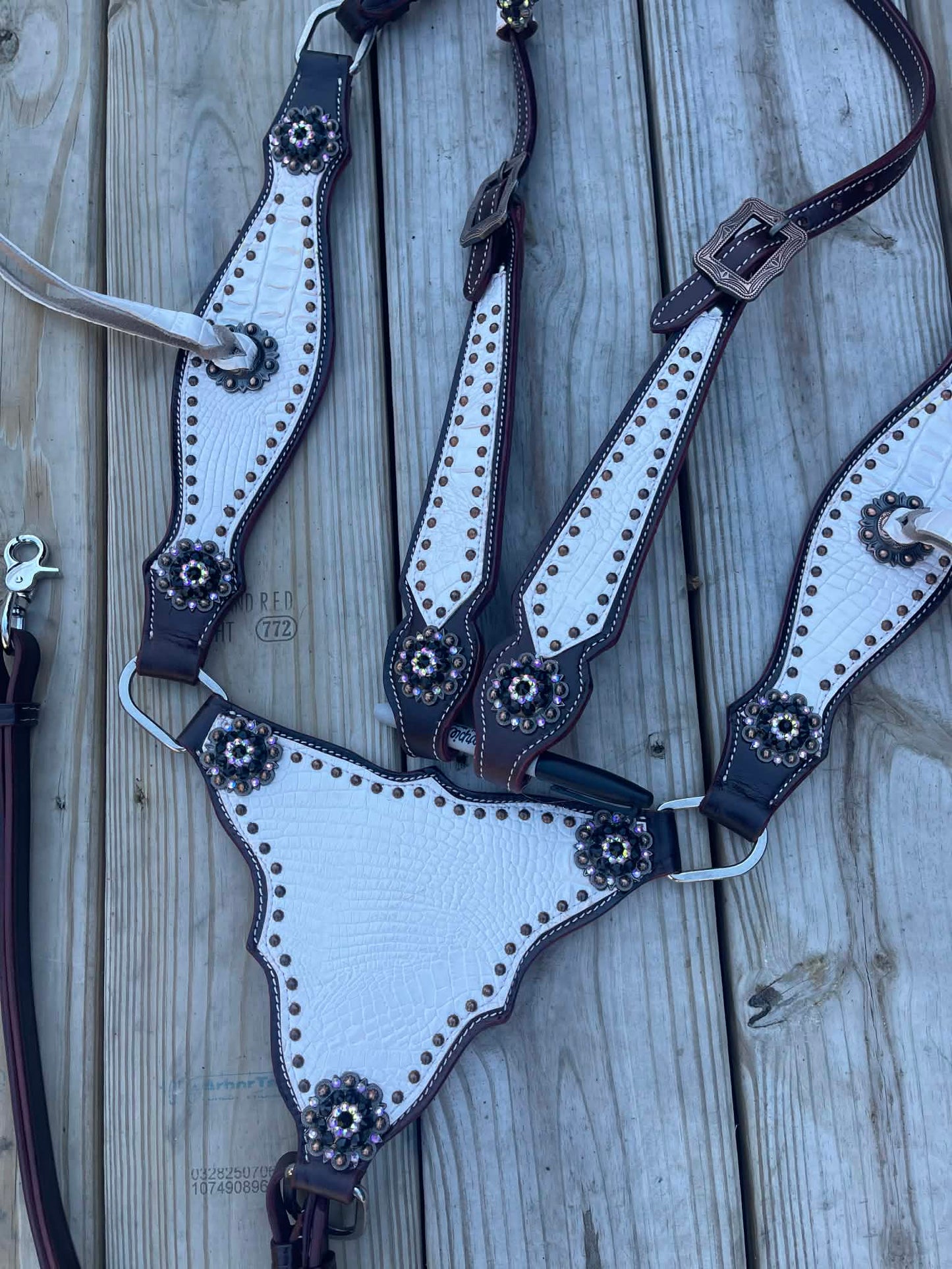 Made to Order Western Tack Set - White, Gladiator (BHT061)