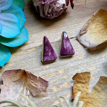 Purple Spiny Oyster Stud Earrings – Sterling Silver