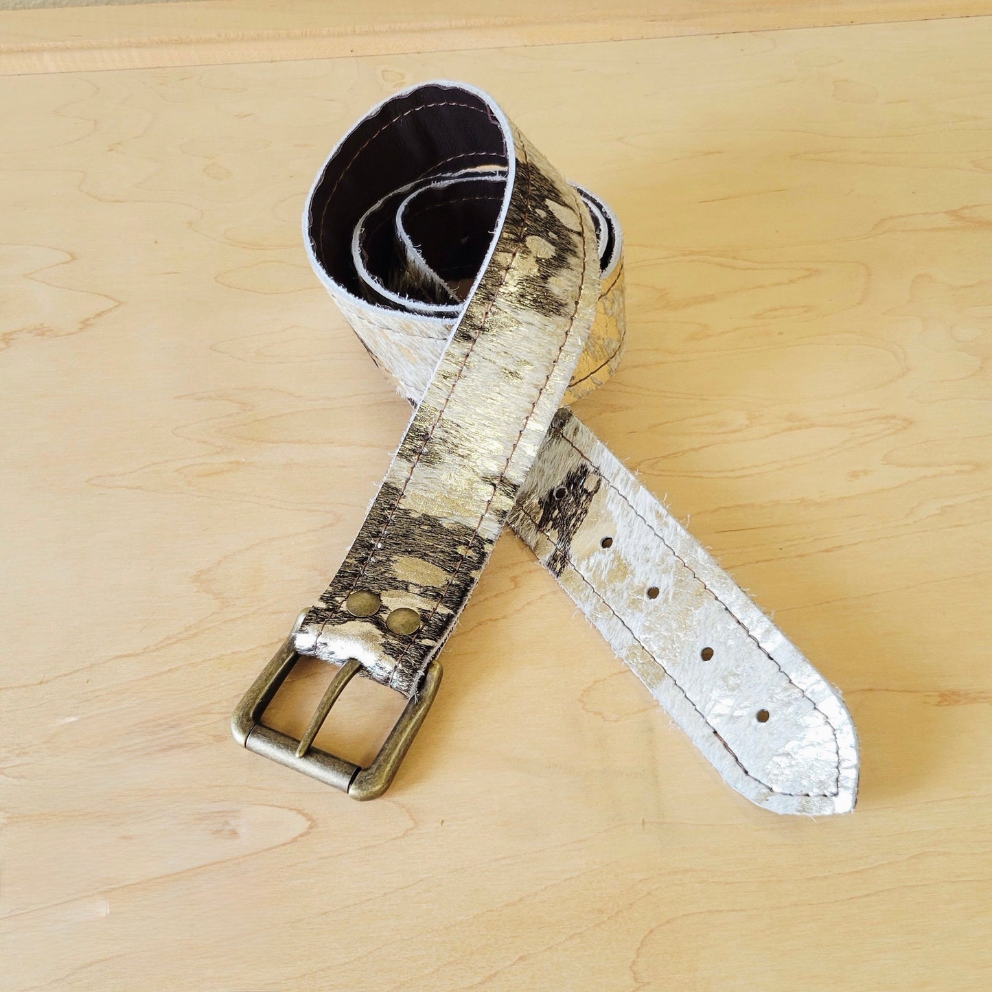 Silver & Stardust Hair-on-Hide Silver Metallic Genuine Leather Belt -Universal Fit ￼