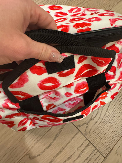Smooch Deluxe Grooming Bag