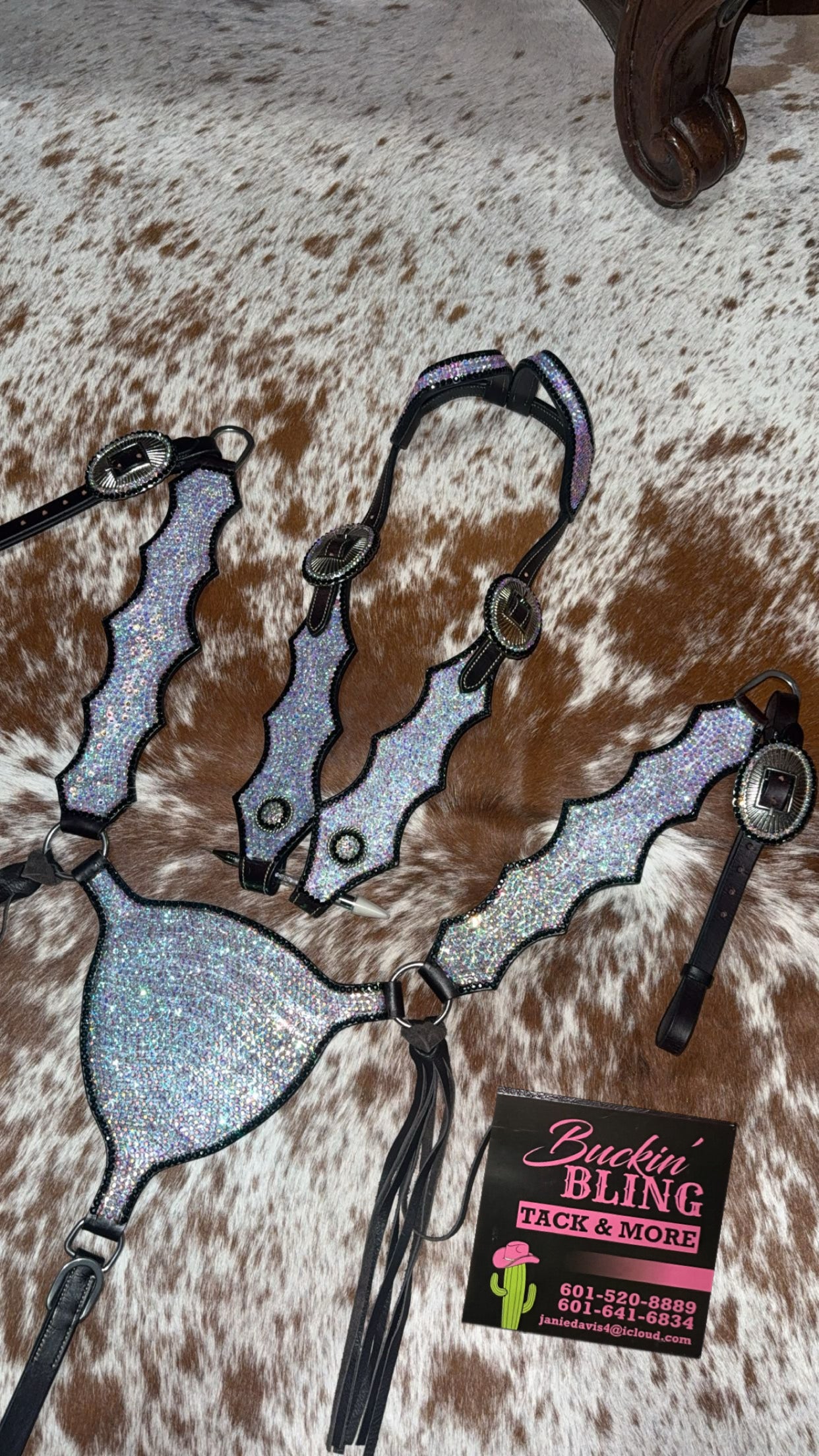 *pre order * CUSTOM AB RHINESTONE TACK SET