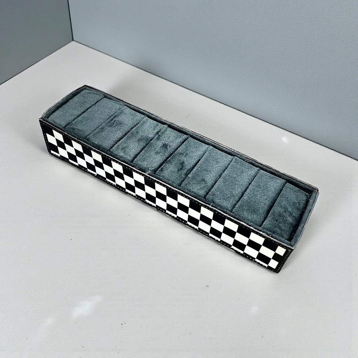 Tooled leather ring holders