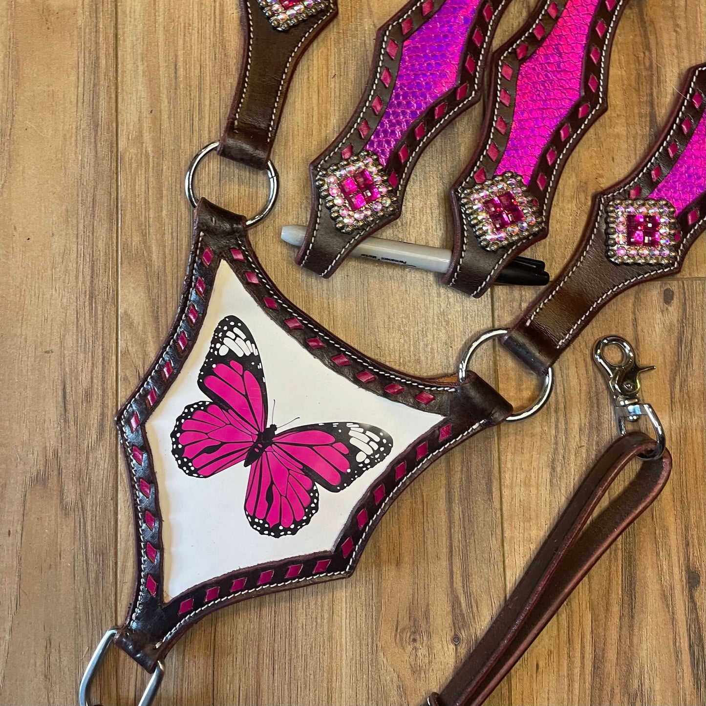READY TO SHIP Pink Butterfly Western Tack Set headstall breastplate (BHT053)