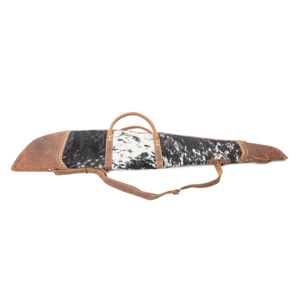 Wildhorn Hunterâ€™s Leather Rifle Case in Smoky Hide