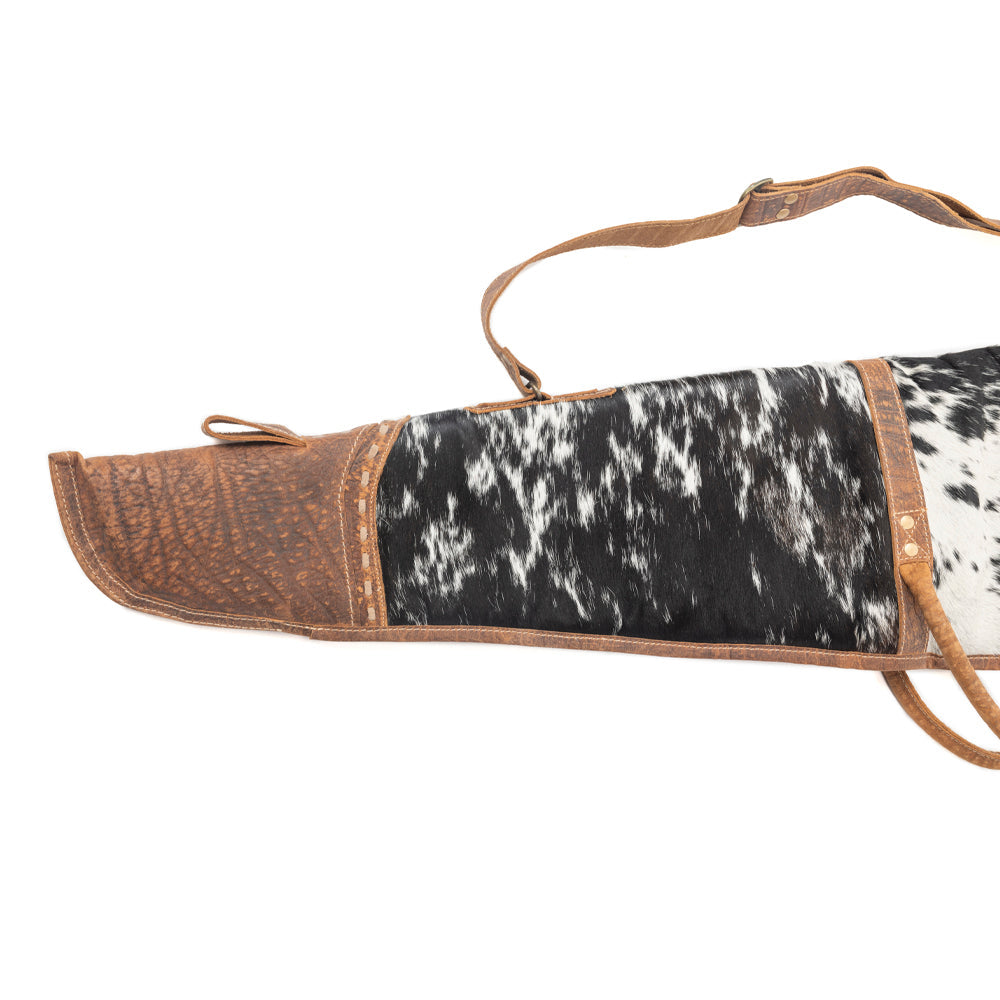 Wildhorn Hunterâ€™s Leather Rifle Case in Smoky Hide