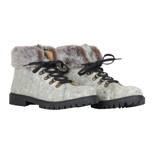 Turbulent Boots